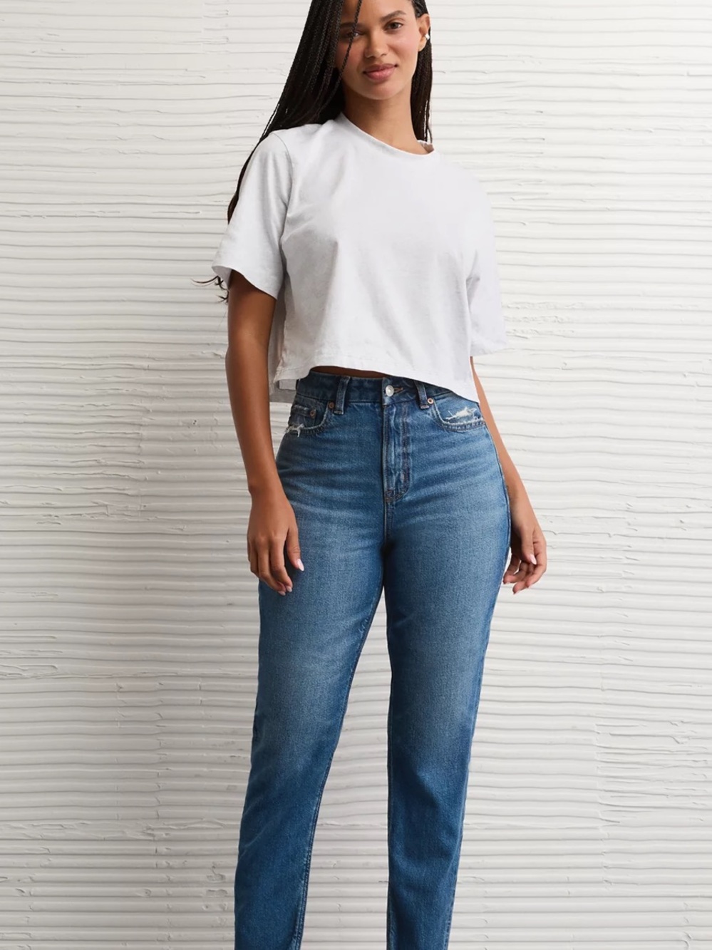 American Eagle Outfitters Curvy Mom Jeans Strigid in size 8 NWT High-Rise